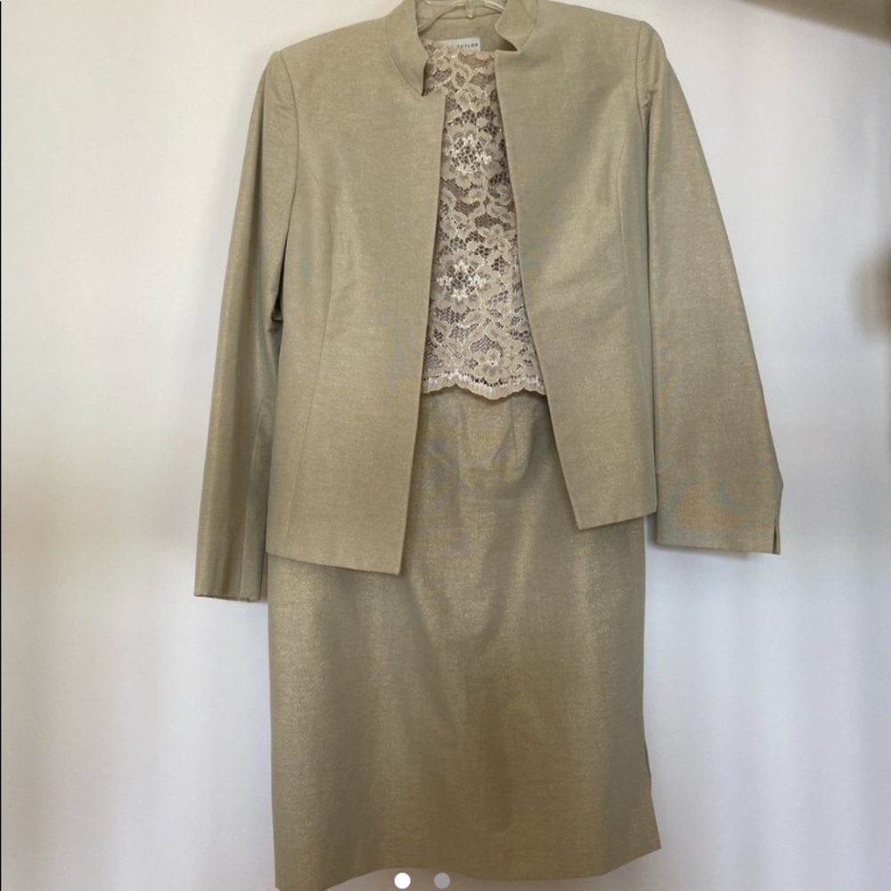 Lord and Taylor 3 piece set